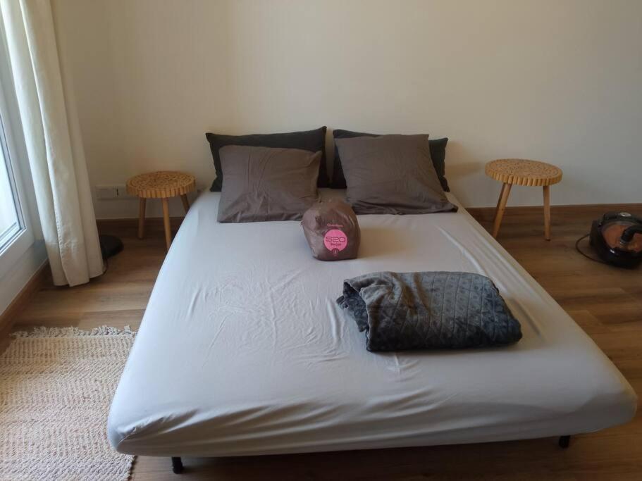 A 50 M De La Plage, Appartement De 35 M2 : Les Pieds Sales Brehal Luaran gambar